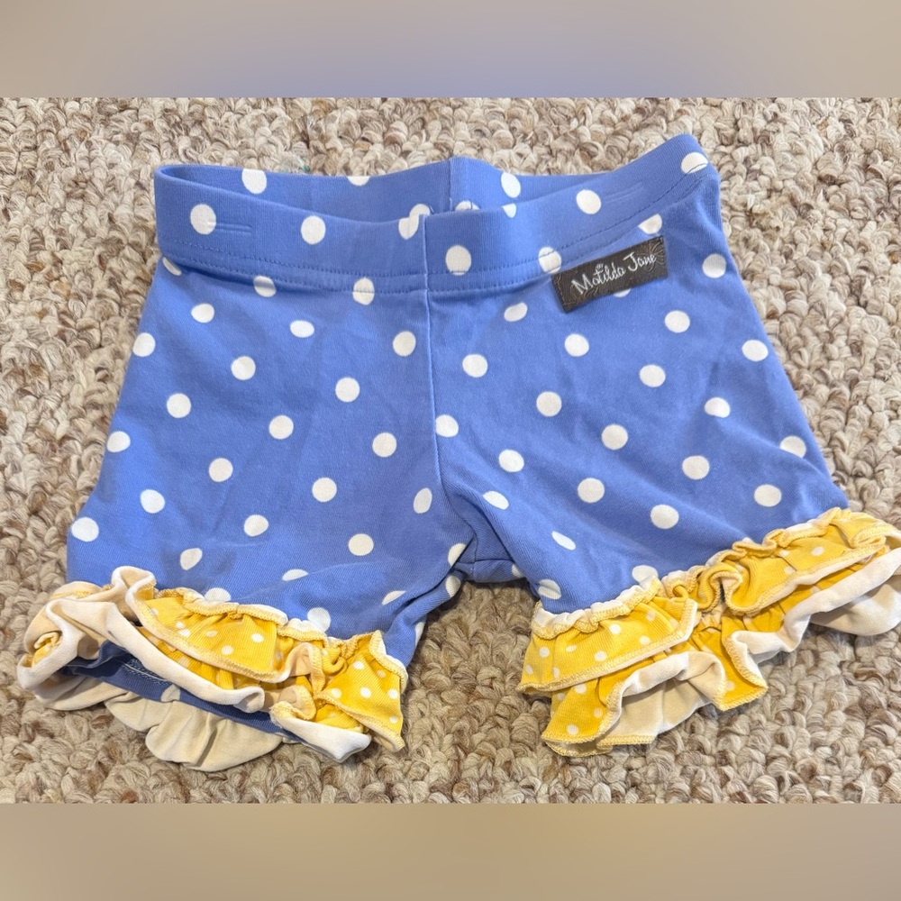 Matilda Jane polka dot shorties size 2 (GUC)